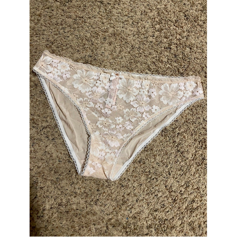 Body by Victoria Nude Lace Underwear
